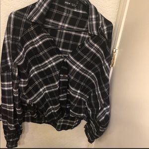 Set of 2 Shirts! Black & Maroon Shein Tie Knot Crop Flannel